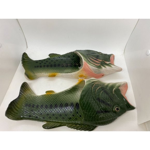 Bass Fish Sandals Rivers Edge Sz 11/12 Adult Non Slip Hand Painted Fisher Stream - Picture 9 of 9